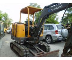 Mini escavatore volvo ec 25 anno 2006 25 quintali - Immagine 4