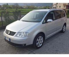 VOLKSWAGEN TOURAN 2.0 TDI 7 POSTI HIGHLINE - Veneto - Immagine 1