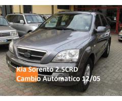 Kia Sorento 2.5 CRDi Cambio Automatico Autocarro 4 posti - Immagine 1