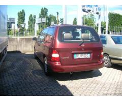 KIA CARNIVAL 7 POSTI - Immagine 2