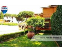 Anzio -  Villa 10 locali € 490.000 T928 - Immagine 1