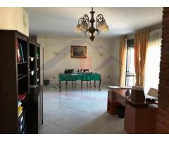 rifITI 049-SU26393 - Appartamento in Vendita a Giugliano in Campania di 110 mq - Immagine 1