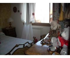 Prato ( adiacenze Pratilia ) appartamento di due vani con terrazzo abitabile, soggiorno con angolo c - Immagine 6