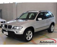 BMW X5 3.0 D STEPTRONIC Cambio automatico Fari xeno Cruise control Cerchi in lega 19 Radio cd Bracci - Immagine 1