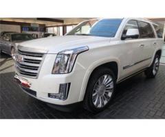 Cadillac Escalade 6.2L V8 Platinum ESV - Immagine 1