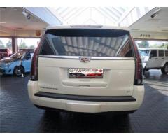 Cadillac Escalade 6.2L V8 Platinum ESV - Immagine 6