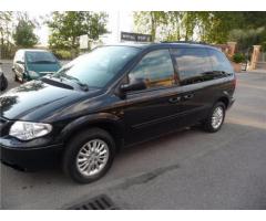 Chrysler Voyager 2.5 CRD cat LE - Immagine 2