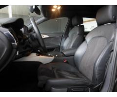 AUDI A6 Avant 3.0 TDI 245 CV quattro S tronic S-LINE rif. 7135223 - Immagine 8