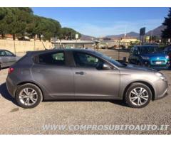 ALFA ROMEO Giulietta 1.6 JTDm-2 105 CV Distinctive rif. 7182671 - Immagine 4