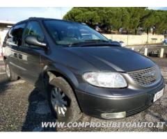 CHRYSLER Grand Voyager 2.5 CRD cat Limited rif. 7196109 - Immagine 2