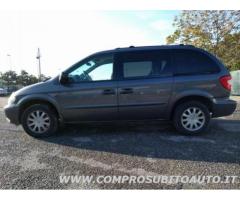 CHRYSLER Grand Voyager 2.5 CRD cat Limited rif. 7196109 - Immagine 7
