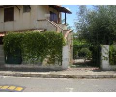 Villino in villaggio-residence - Immagine 2