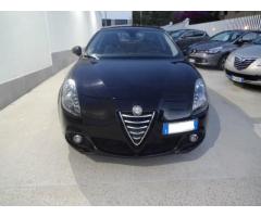 Alfa Romeo Giulietta 1.6 JTDm-2 105 CV Distinctive - Immagine 2
