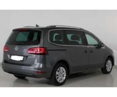 VOLKSWAGEN Sharan 2.0TDI 150CV Comfortline DSG NAVI XENO/LED 7 POSTI rif. 7091741 - Immagine 2