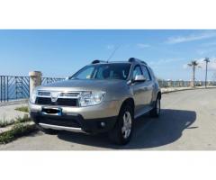 Dacia Duster Laureate 1.5 dci 4X2 - 2011 - Immagine 1