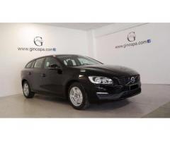 Volvo V60 D2 Kinetic - KM0 - Immagine 2