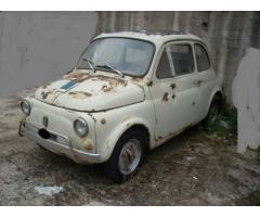 Auto d'epoca Fiat 500L - Immagine 1