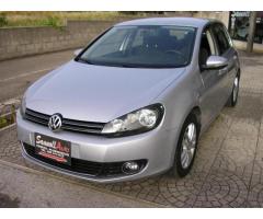 Volkswagen Golf 1.6 TDI DPF 5P. Highline - Immagine 2