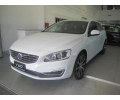 Volvo V60 D6 Twin Engine Geartronic Summum - Immagine 2