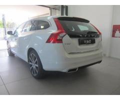 Volvo V60 D6 Twin Engine Geartronic Summum - Immagine 3