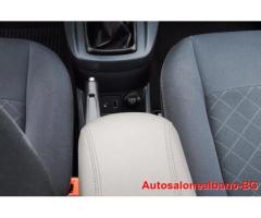 FORD Fiesta 1.4 TDCi 70CV 3 porte NEOPATENTATI - Immagine 8