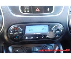 HYUNDAI iX35 2.0 CRDi 4WD Comfort EURO 5 DPF - Immagine 4