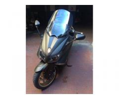 YAMAHA T-MAX - Immagine 3