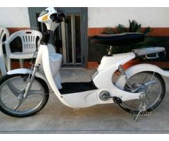 scooter elettrico vari colori e con batteria nuova e non assicurazione - Immagine 8