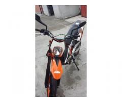 moto KTM 690 SMCR supermotard 2012 - Immagine 6