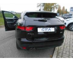 JAGUAR F-Pace 2.0d 180 CV AWD aut. Pure - Immagine 2