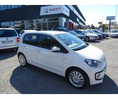 VOLKSWAGEN up! 1.0/75 Cv highup! ASG 5p - Immagine 4