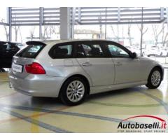 BMW 320 D TOURING E91 MOD RESTYLING - Immagine 3