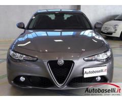 Alfa Romeo Giulia 2.2 Turbodiesel 150CV 'Km0' Euro6 GARANZIA TOTALE - Immagine 6