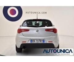 ALFA ROMEO Giulietta 1.6 JTDM-2 EXCLUSIVE PELLE SENS LED CERCHI 17' - Immagine 8