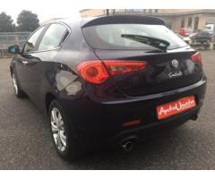 ALFA ROMEO Giulietta 2.0 JTDm2 Distinctive Navi Sensori B.Tooth - Immagine 3