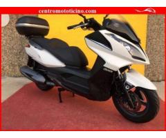 KYMCO Downtown 300i ABS BIANCO  - 3590 - Immagine 2