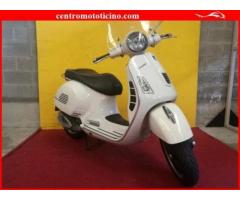 VESPA GTS 300 Super Bianco - 30971 - Immagine 2