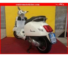 VESPA GTS 300 Super Bianco - 30971 - Immagine 4