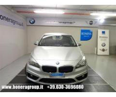 BMW 218 d Active Tourer Advantage - Immagine 2