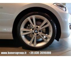 BMW 220 d Cabrio Sport - Immagine 4