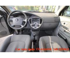 KIA Carens 1.8 16V EX Comfort CLIMATRONIC Radio CD per COMM. - Immagine 3