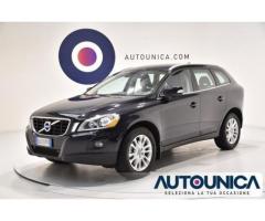 VOLVO XC60 D5 AWD GEARTRONIC SUMMUM 4X4 AUT PELLE CERCHI 18' - Immagine 1