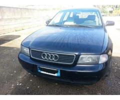 Audi a4 1900 tdi variant anno 11.1996  ma con pochi km.prezzo 950 euro - Immagine 2