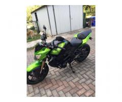 KAWASAKI Z 750R - Immagine 1