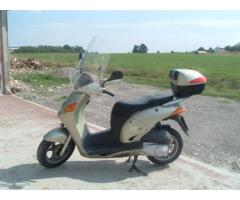 Scooter Honda 150 - Immagine 1