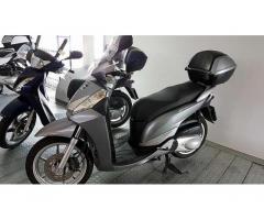 Honda SH 300 I - Km. 16800, Euro 3400 - Immagine 2