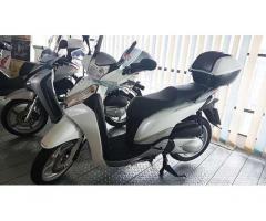 Honda SH 300 I - Km. 15900, Euro 3800 - Immagine 2