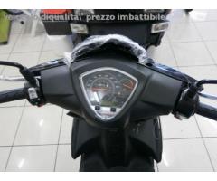 KYMCO Super 8 50 sport racing km zero da MOTOCICLOMANIA PECCIOLI PI - Immagine 5