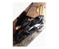 Yamaha T Max - 2005 - Immagine 1