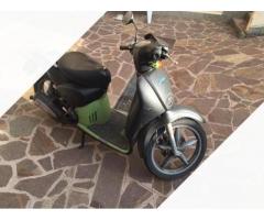 Aprilia Scarabeo 50 - 2010 - Immagine 1